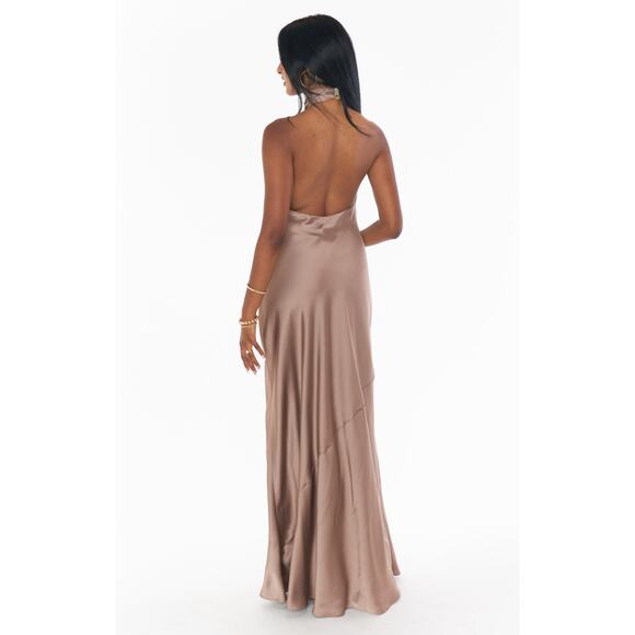 Show Me Your Mumu Jasmine Halter Maxi Dress in Dune Luxe Satin M - Picture 7 of 7